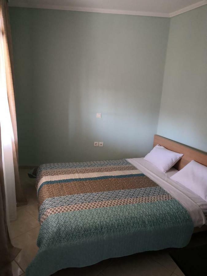 Comfortable Apartment Near The Central Beach Nea Skioni Exterior foto